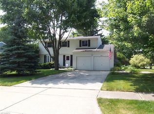 2628 Serra Vista Dr, Stow, OH 44224