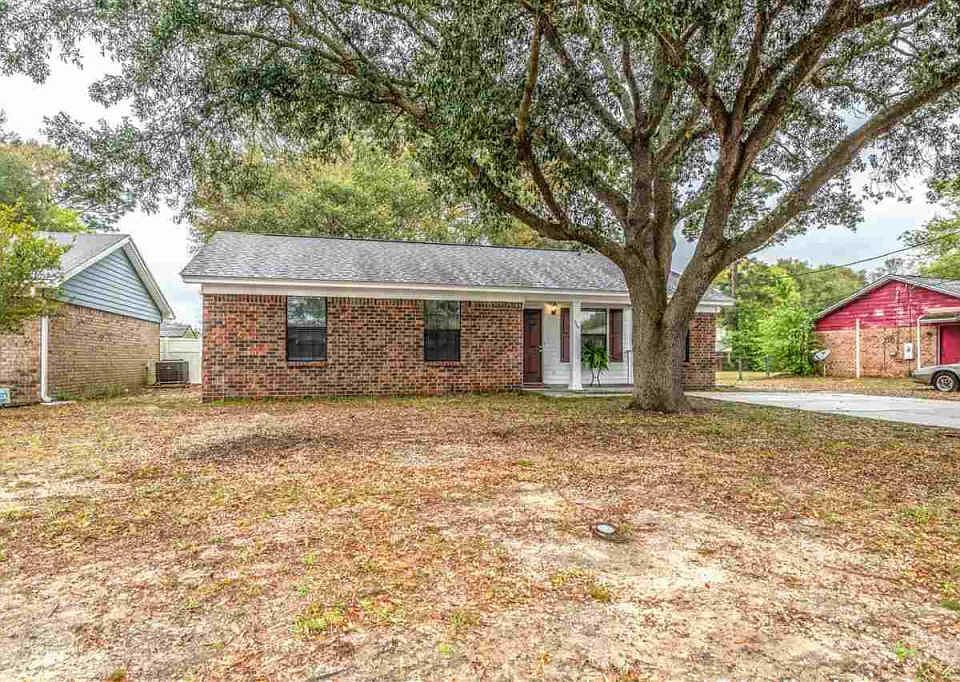1st image of 5797 Graymont Ln