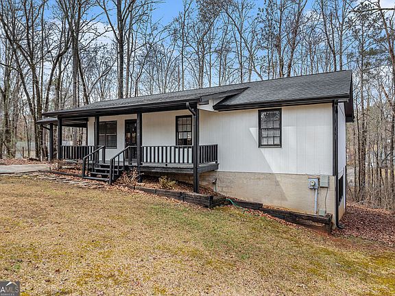 3rd image of 1436 Heritage Ct