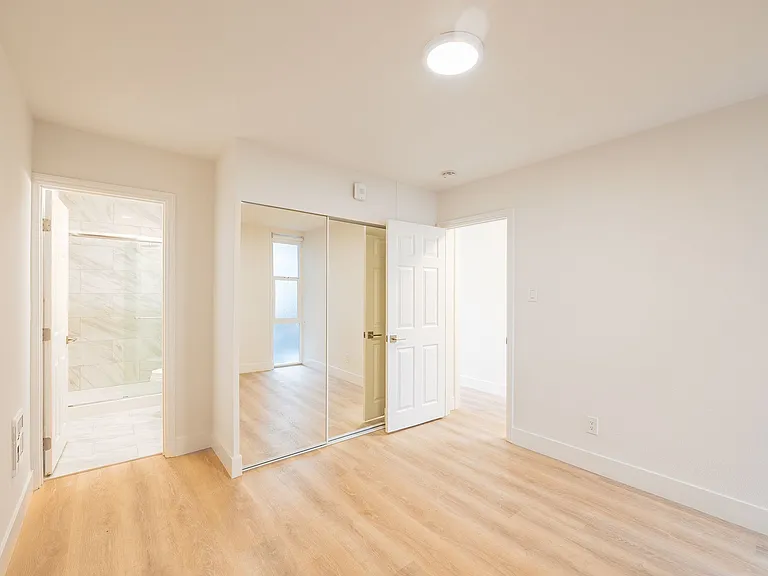 940 Guerrero St #6 — Photo 2