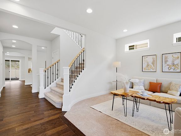 3rd image of 14024 163rd Place SE