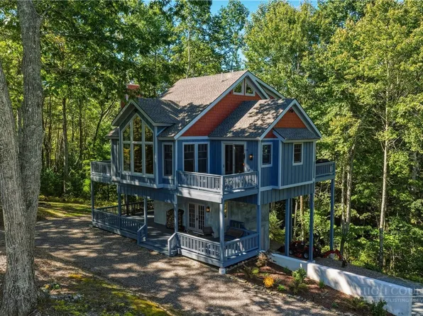 346 Seasons Drive, Vilas, NC 28692