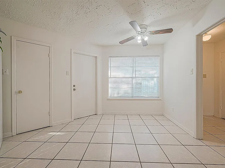 3806 Embarcadero Dr — Photo 12