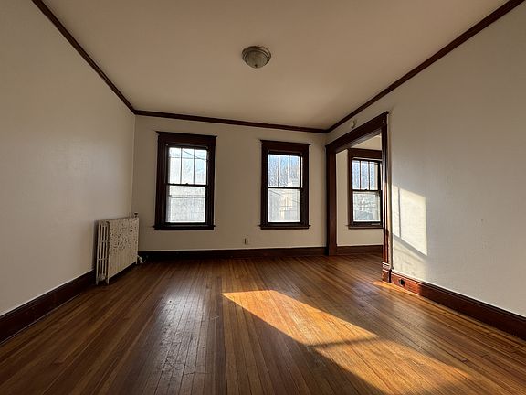 3rd image of 189 2nd Ave #2