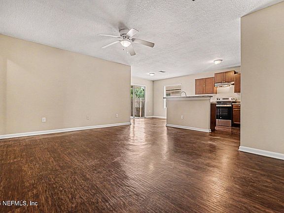 2nd image of 5759 VILLAGE POND Circle