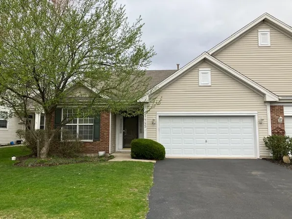 1445 Cambria Dr, Dekalb, IL 60115