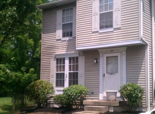 33 Parliament Dr, Mount Holly, NJ 08060