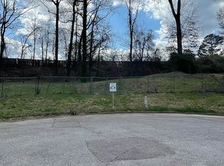 3745 Springfield Dr, Memphis, TN 38128