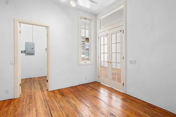 Sold by Corcoran | media 16