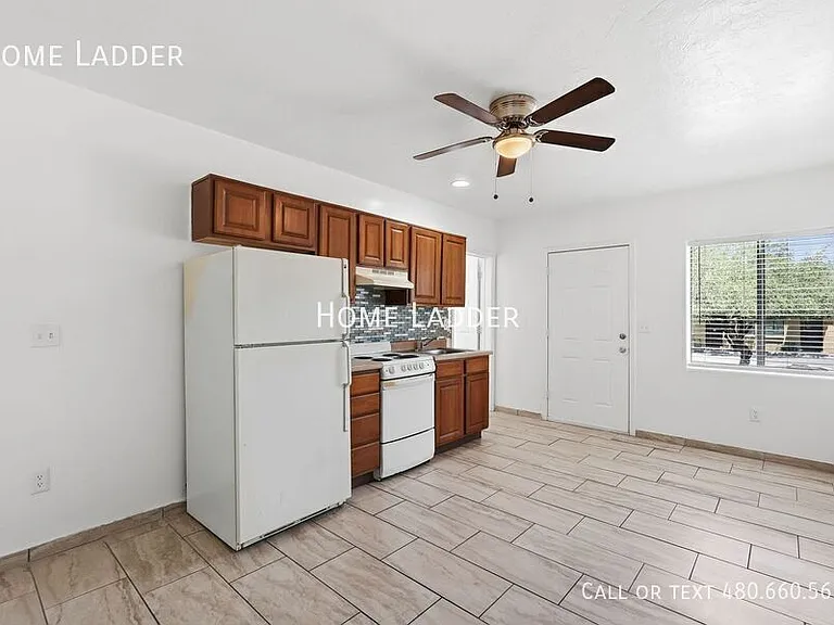 2115 N Oracle Rd #1106 — Photo 4