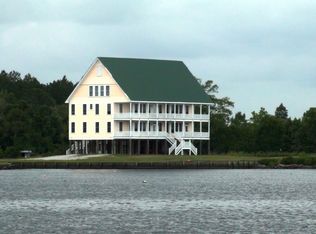 507 Harbor Dr, New Bern, NC 28560