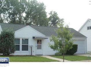 1711 W Commercial St, Appleton, WI 54914