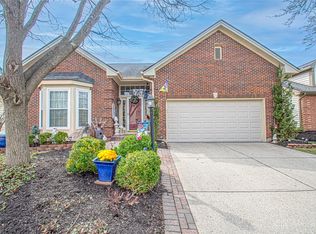 6958 Wembley Cir, Dayton, OH 45459