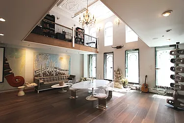 Rented by Maison International