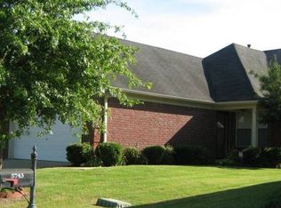 5735 Alexandria Ln, Southaven, MS 38671