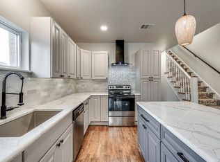 607 W Page Ave, Dallas, TX 75208