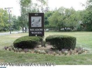 416 Meadow Woods Ln, Lawrence Township, NJ 08648