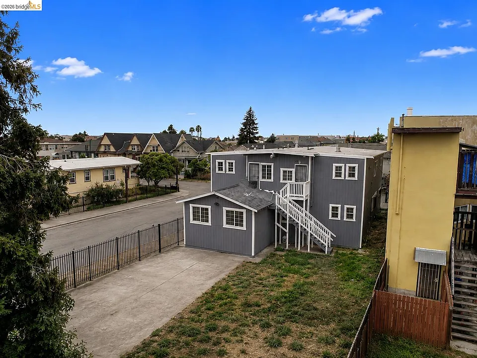 400 Bissell Ave #400