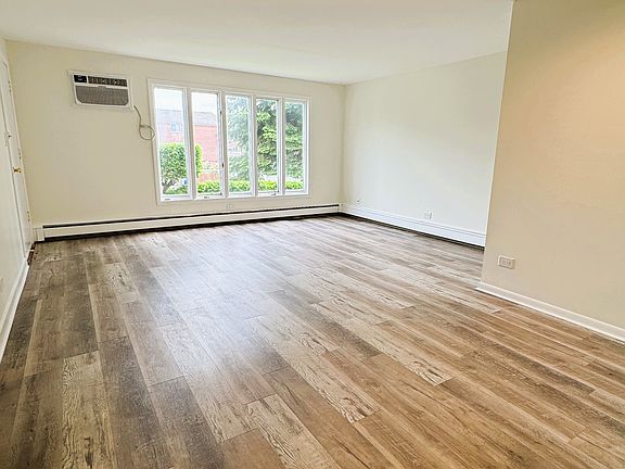 3rd image of 9430 S 85th Ct APT 1S
