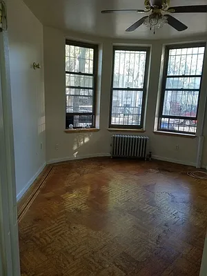 Rented by Quintess Real Estate LLC | media 9