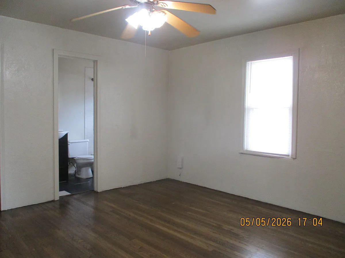 Bedroom - 1223 SW 11th Ave #4