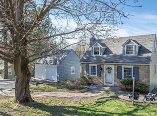 16 Mountainside Ave, Stockholm, NJ 07460