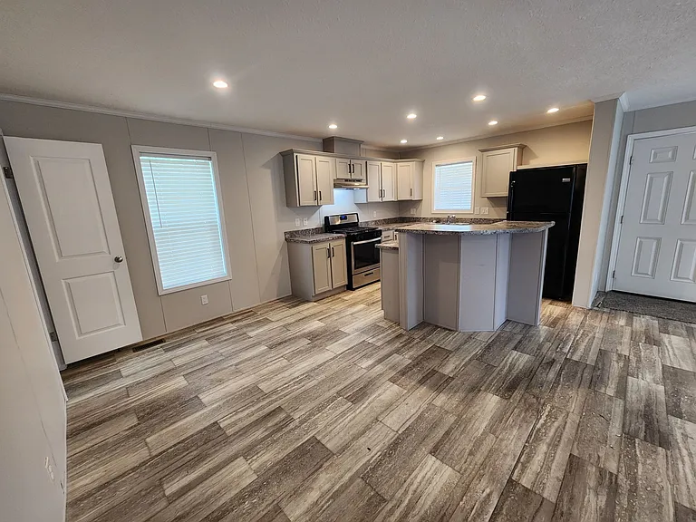 Belle Villa Lake — Photo 10