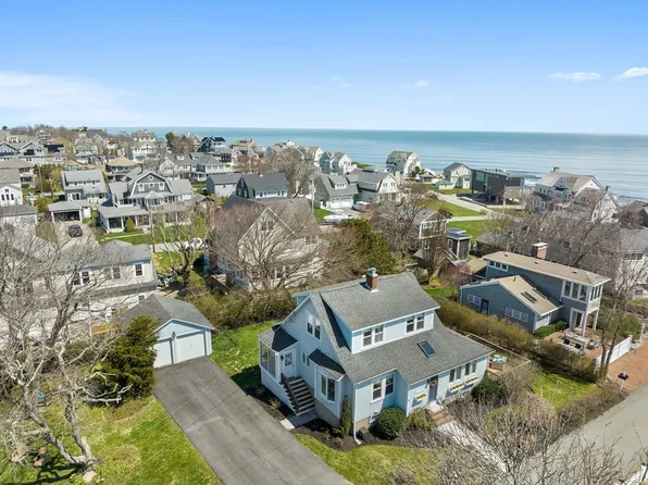 8 Brown Ave, Scituate, MA 02066