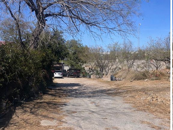 3rd image of 743 Williams LOT 8