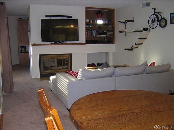 2nd image of 11420 NE 128th St APT 50