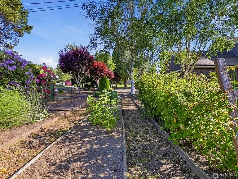 17381 W Big Lake Blvd — Photo 31
