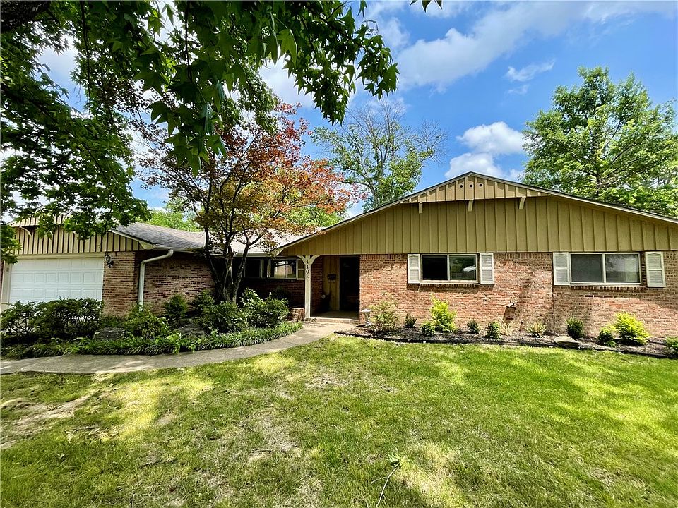 1st image of 110 Rogers Circle Dr