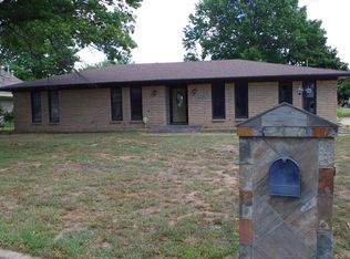 505 Meadowood Dr, Broken Arrow, OK 74011