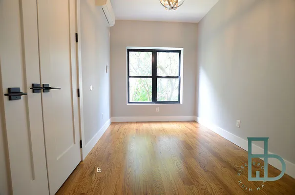 Rented by Brooklyn High Rise LLC | media 24