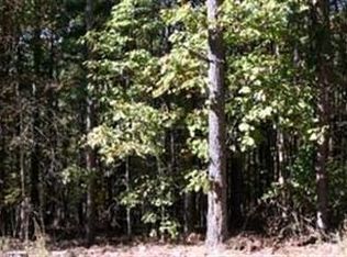 Spruce Dr, Rogers, AR 72756