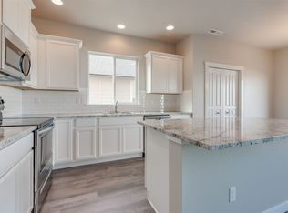 4230 W Peak Cloud Dr, Meridian, ID 83642
