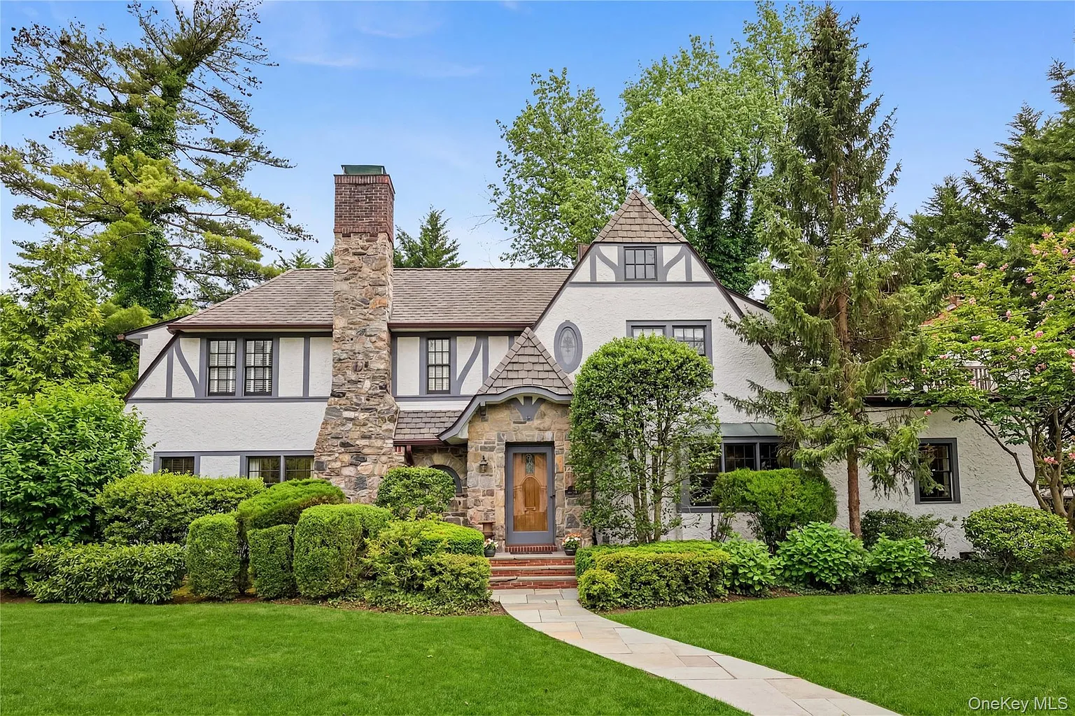 42 Sturgis Road photo 1