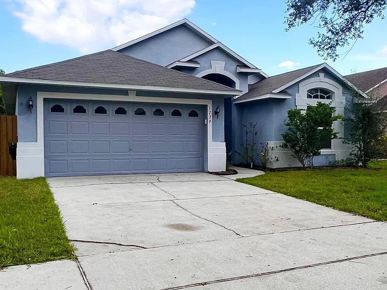 1739 Nestlewood Trl — Photo 2