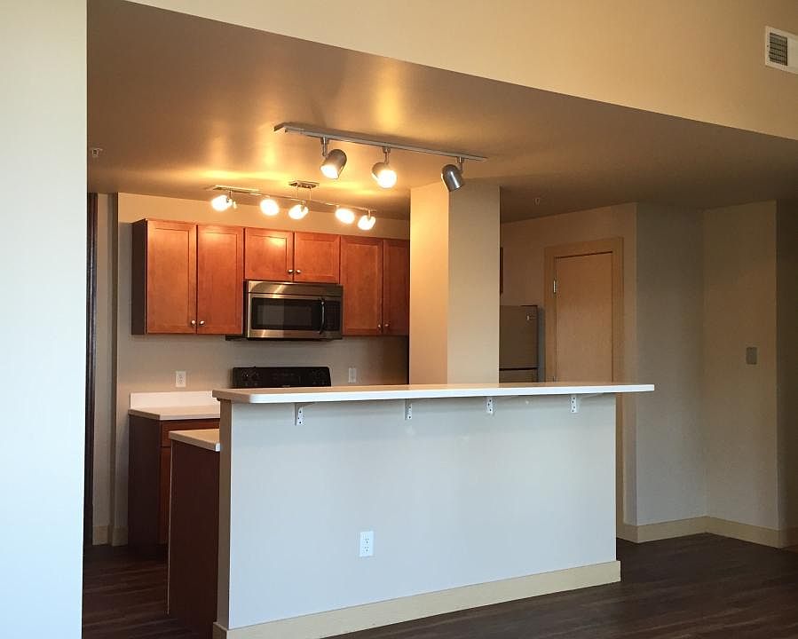 1st image of 129 N 10th St APT 310