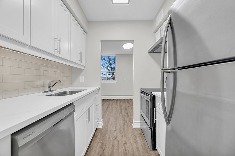 Kitchener Apartment for rent - 2 Bedrooms — photo 41