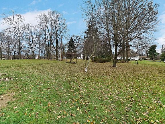 3rd image of 3375 Patriot Blvd