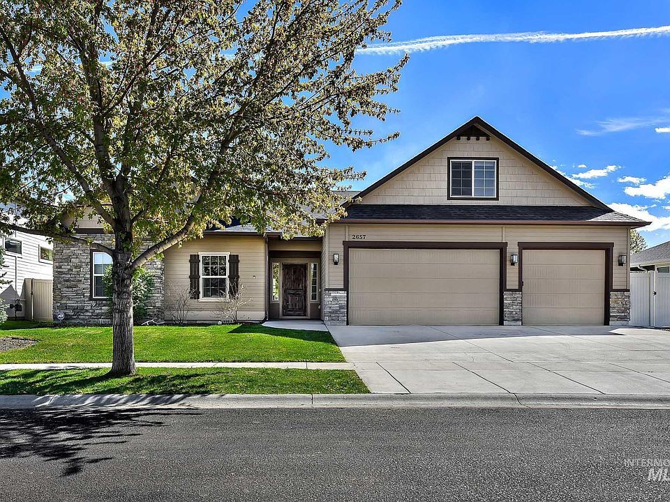 1st image of 2657 E Basalt Ct