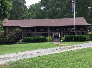 533 Rockhouse Rd, Hohenwald, TN 38462