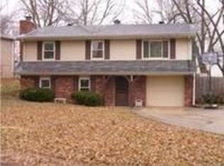 5801 N Drury Ave, Kansas City, MO 64119