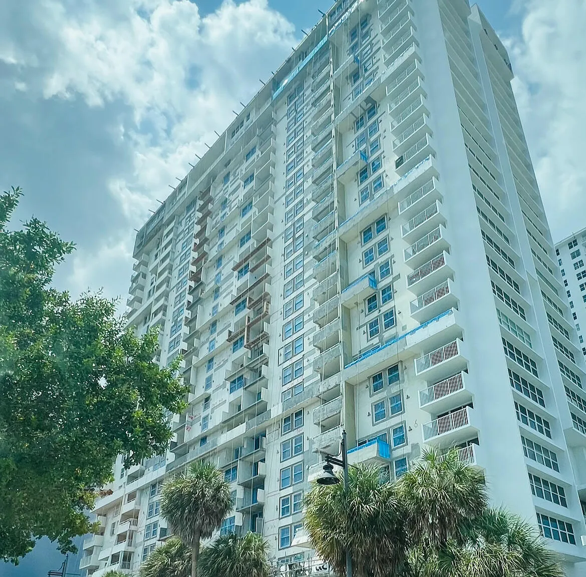 2 bed, 2.0 bath, 1010 sqft, $3,000 — Photo 4