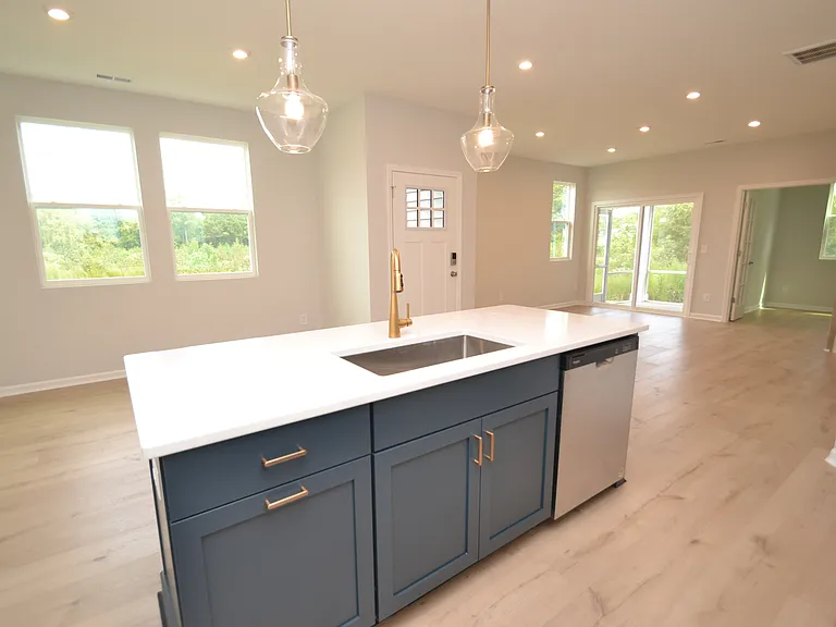 1226 Bessie Ct — Photo 8