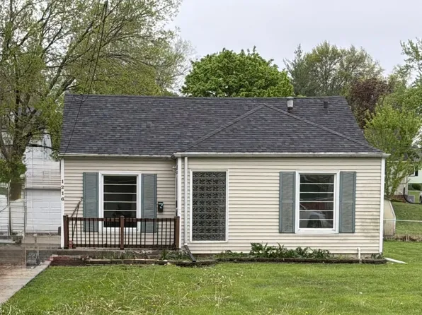 1216 Creston Ave, Des Moines, IA 50315