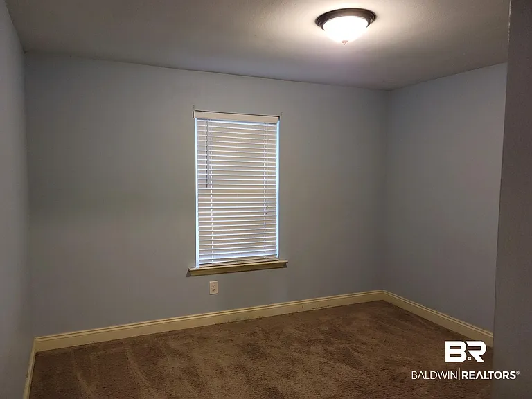 9530 Fox Hunter Ct W — Photo 7