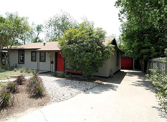 4th image of 1403 Corona Dr