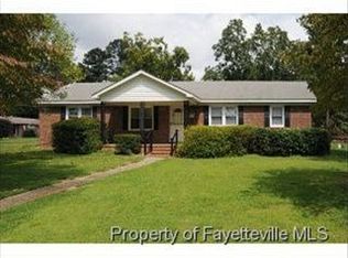 7536 Bridgeman Dr, Fayetteville, NC 28303